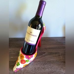 wine bottle holder